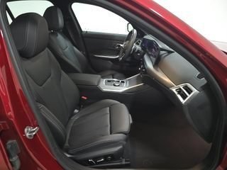 Used 2025 BMW M340i RWD image 9