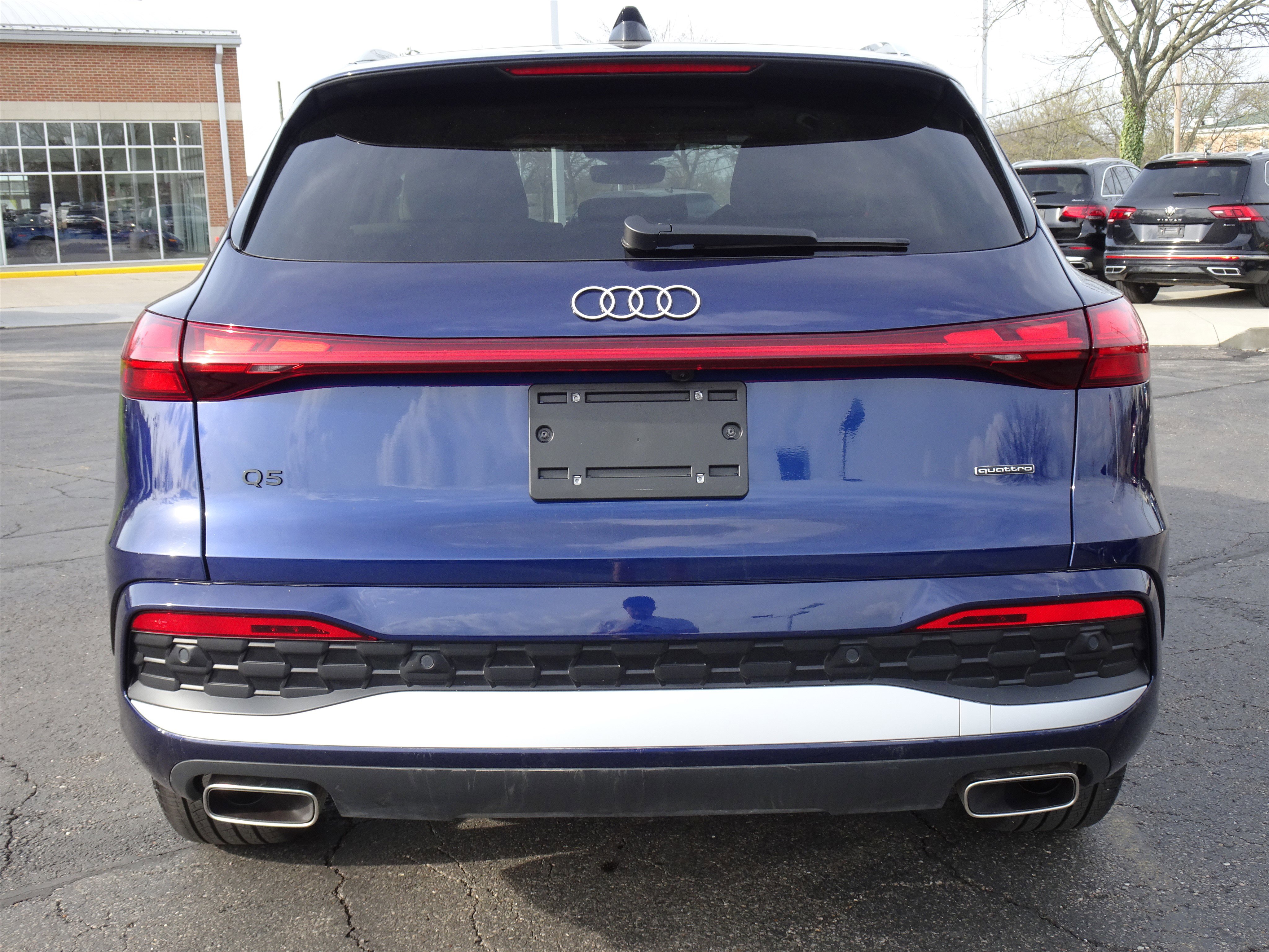 Certified 2025 Audi Q5 Prestige image 4