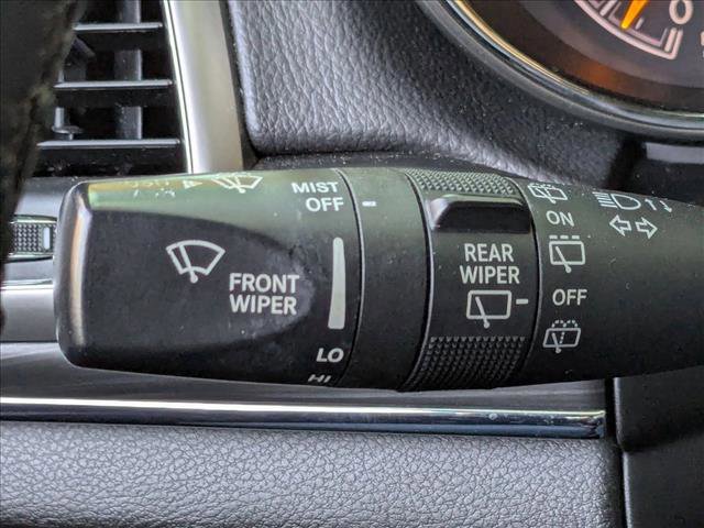 Used 2019 Jeep Grand Cherokee Limited image 12