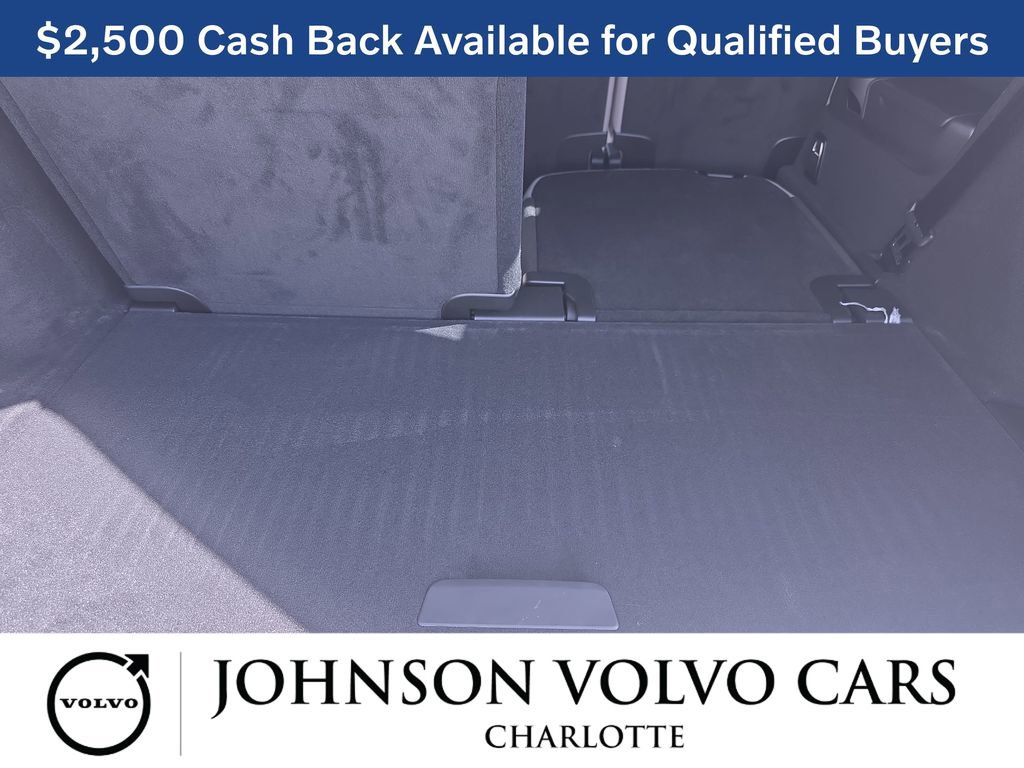 New 2026 Volvo XC90 B6 Plus w/ Protection Package Premier image 13