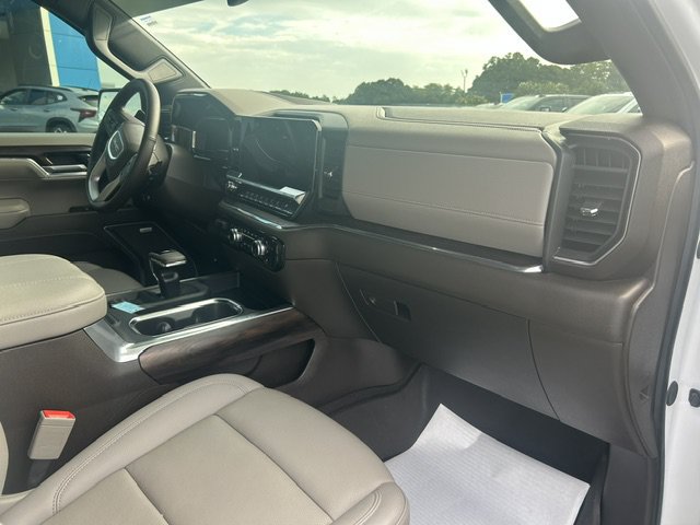 Used 2024 GMC Sierra 1500 SLT w/ SLT Premium Plus Package AWD/4WD image 20