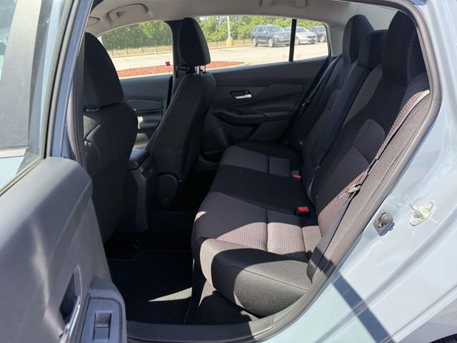 New 2026 Nissan Sentra SR w/ Floor Mat Package FWD image 9