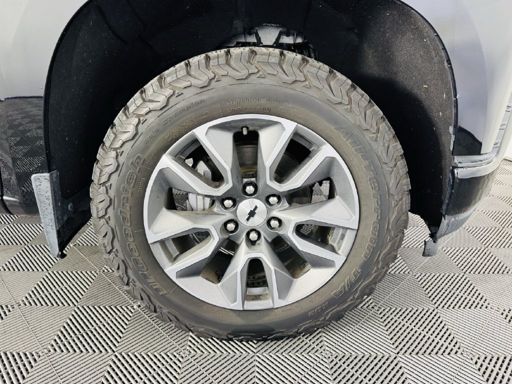 Used 2021 Chevrolet Silverado 1500 RST AWD/4WD image 33
