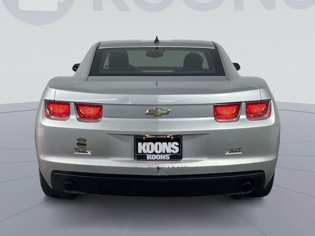 Used 2011 Chevrolet Camaro LS image 5