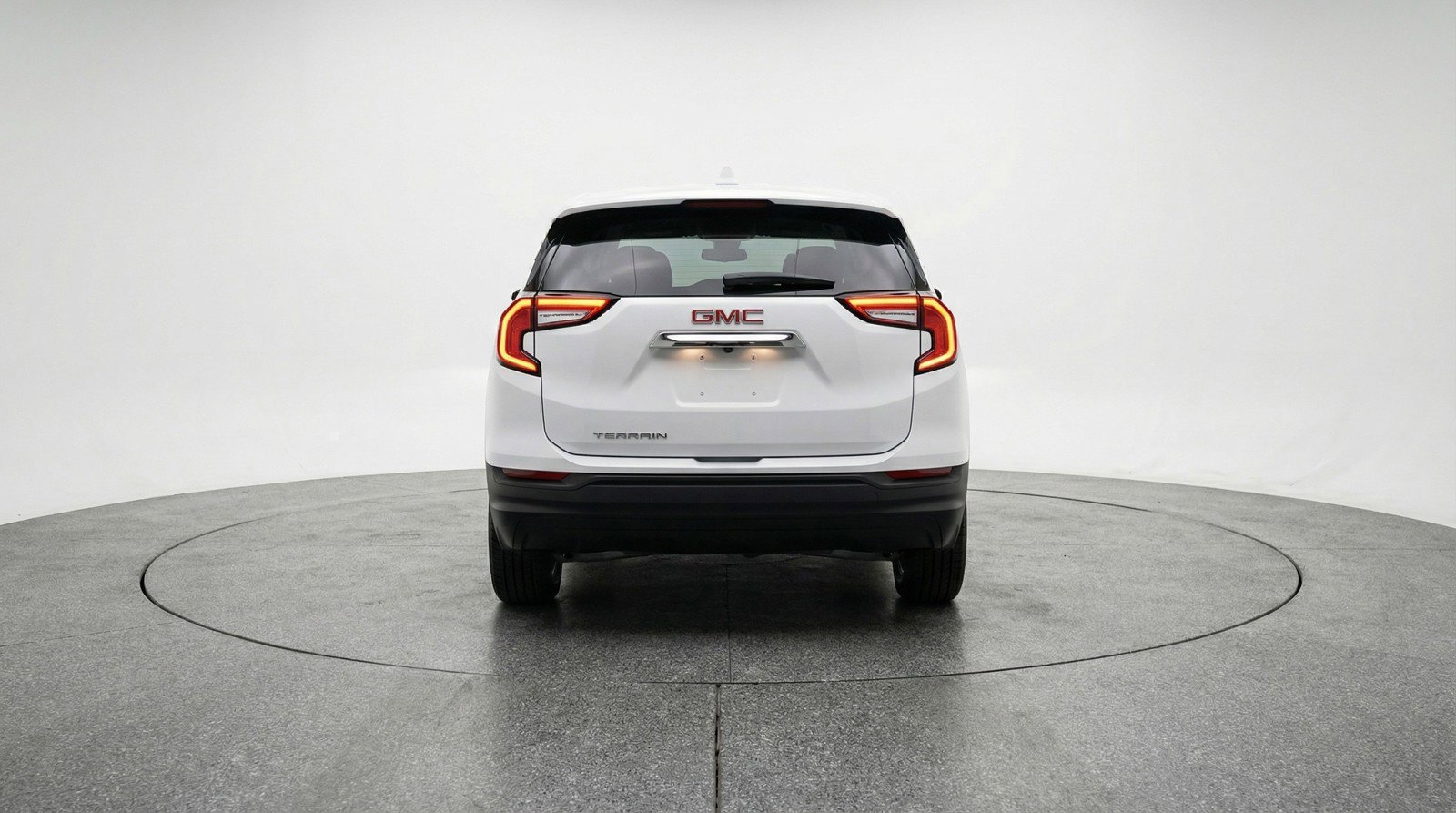 Used 2024 GMC Terrain SLE FWD image 7