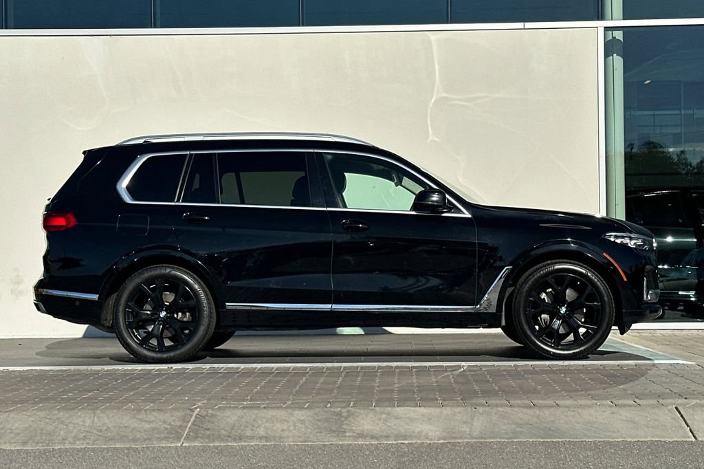 Used 2020 BMW X7 xDrive40i w/ Parking Assistance Package image 2
