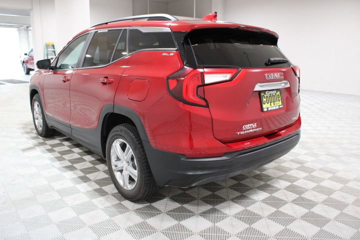 Certified 2022 GMC Terrain SLE w/ Driver Convenience Package image 8