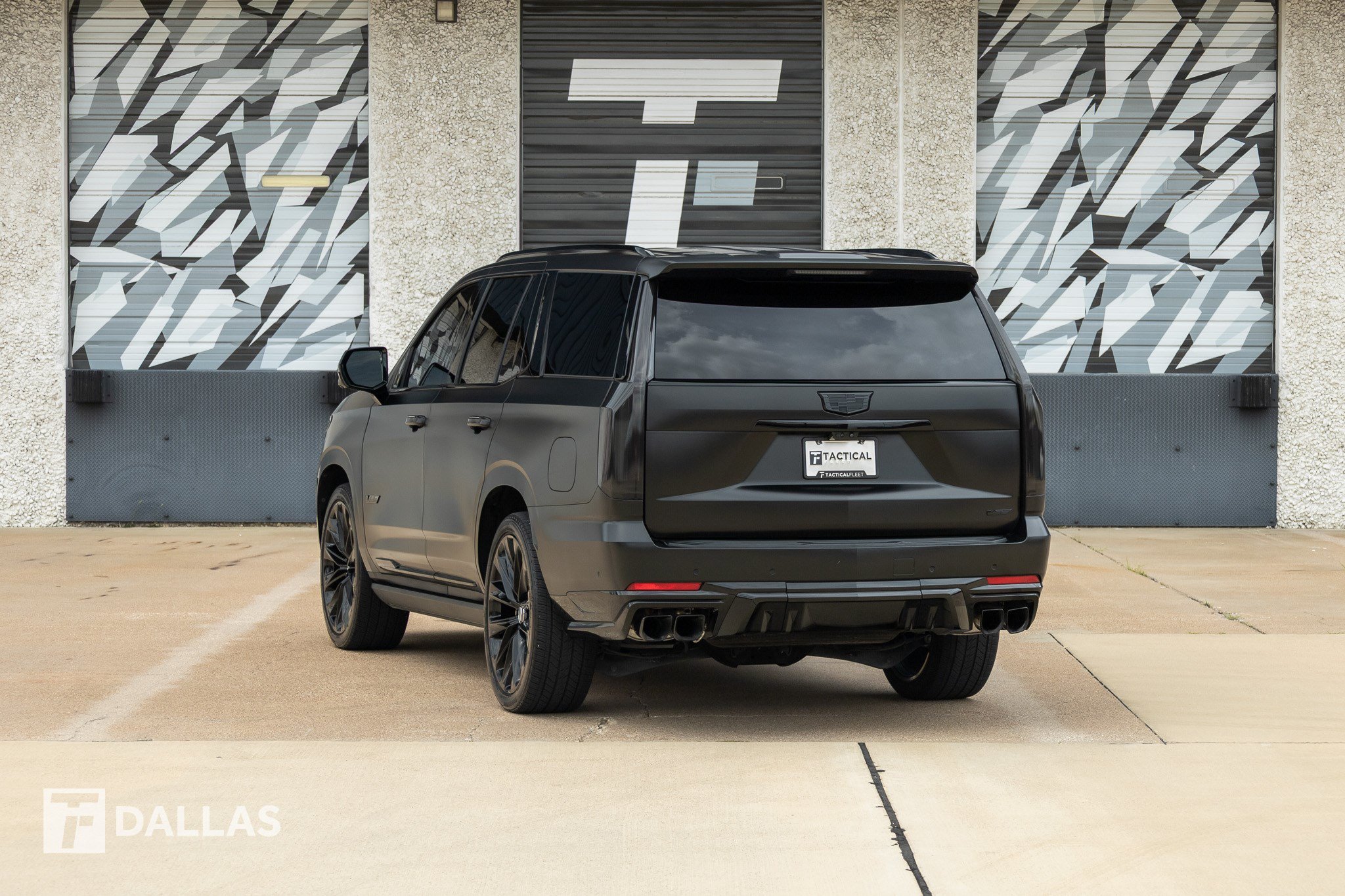 Used 2025 Cadillac Escalade V w/ LPO, ONYX Package AWD/4WD image 11