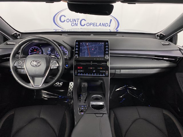 Certified 2022 Toyota Avalon Touring w/ Carpet Mat Package (TMS) FWD image 12