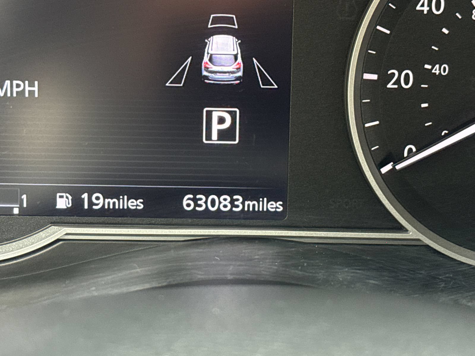Used 2018 Nissan Kicks SR FWD image 23