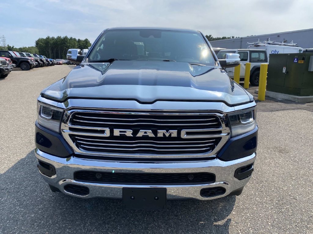 Used 2023 RAM 1500 Laramie AWD/4WD image 9
