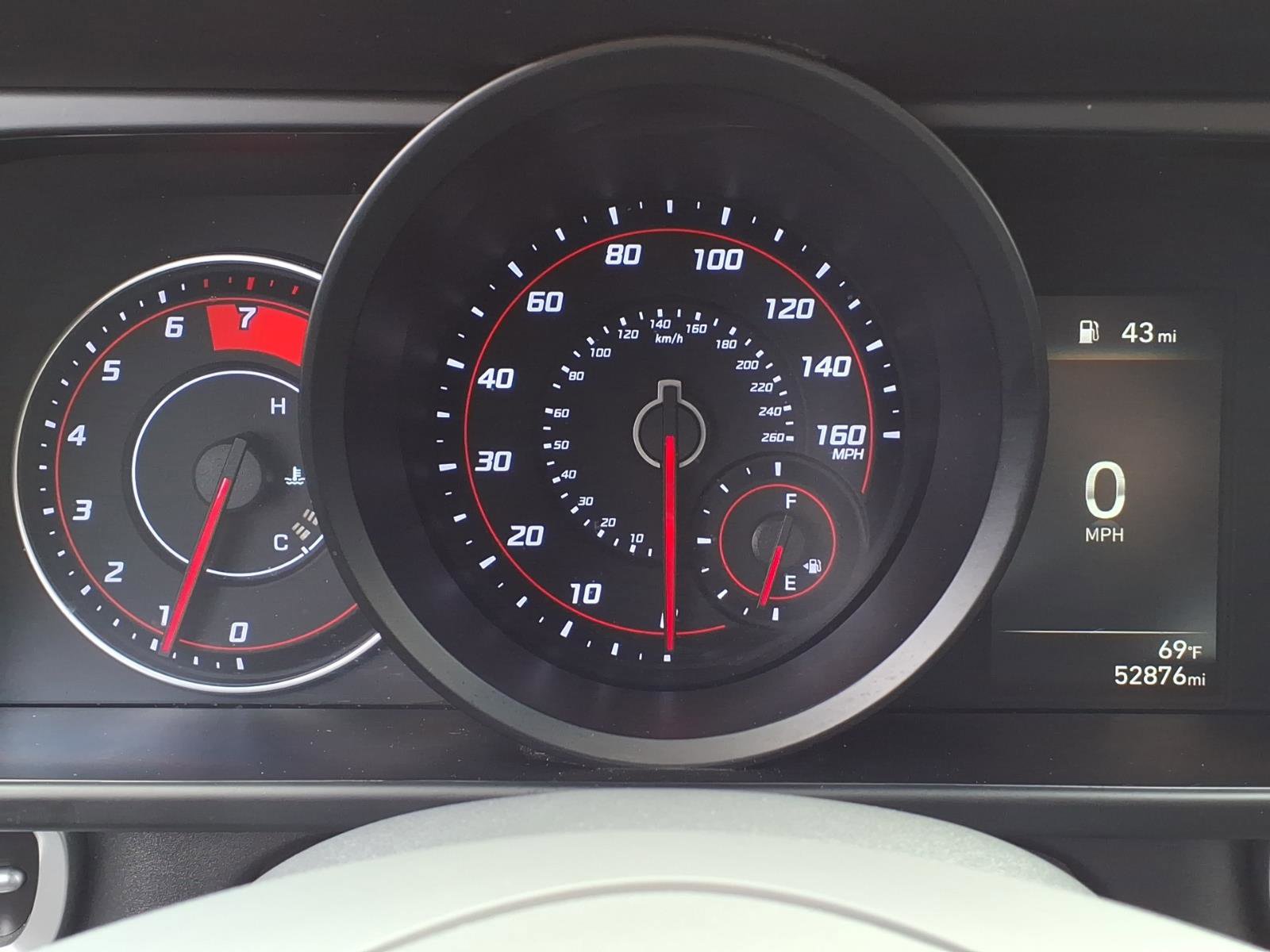 Used 2023 Hyundai Elantra SEL image 34