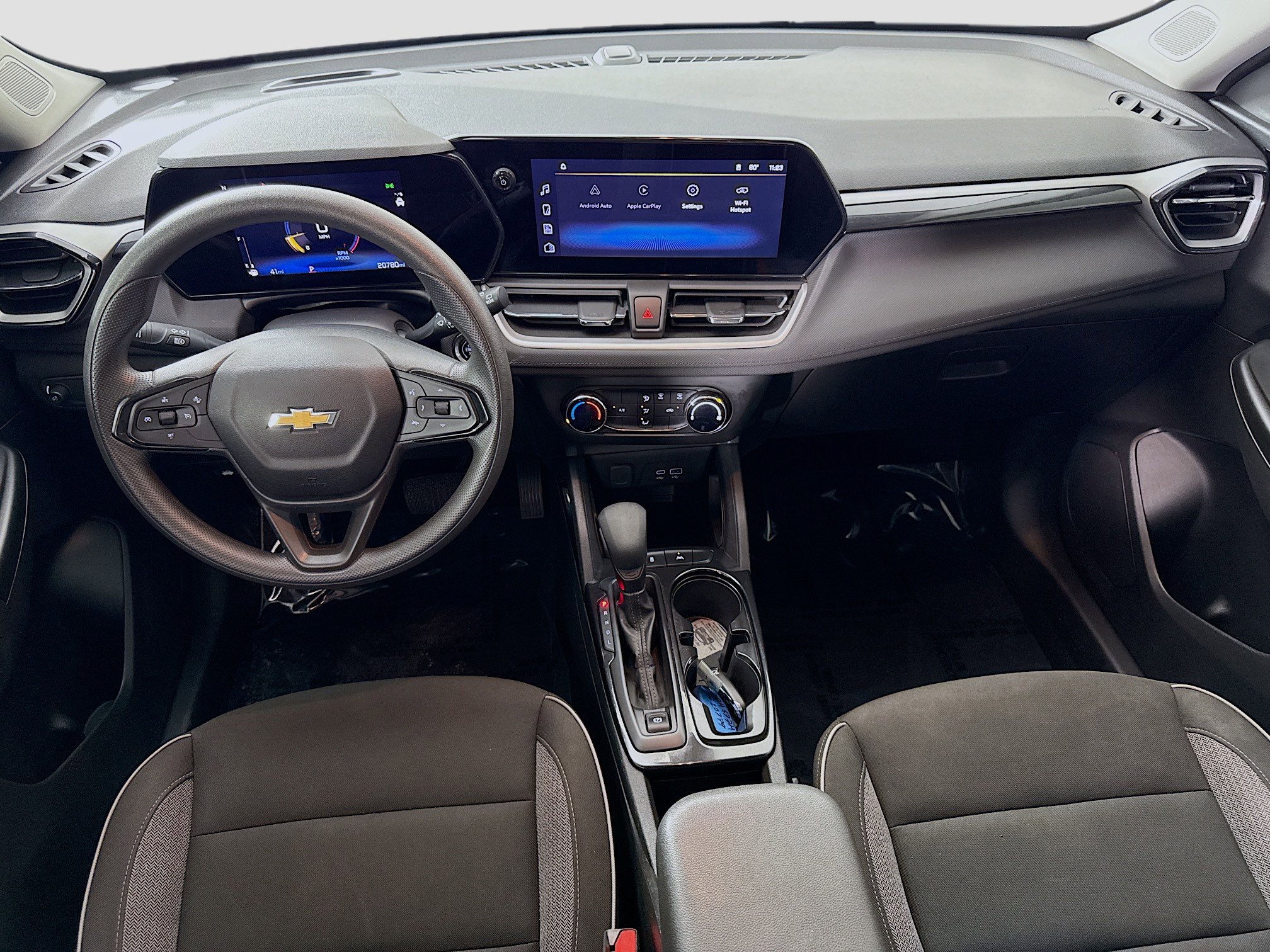 Used 2025 Chevrolet TrailBlazer LS w/ LS Convenience Package FWD image 23