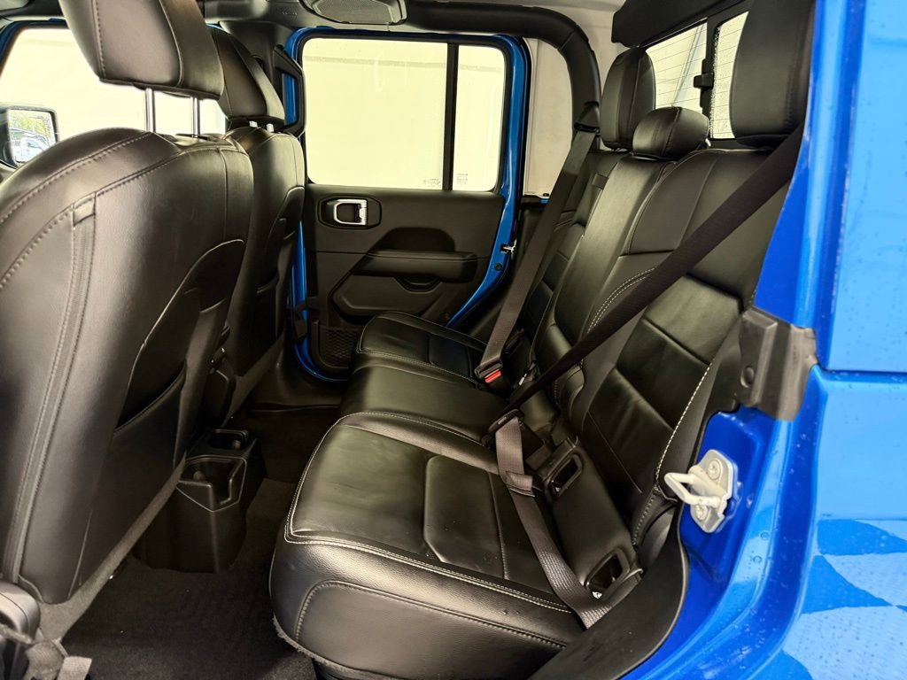 Used 2021 Jeep Gladiator Overland w/ Uconnect 4C Nav & Sound Group image 19