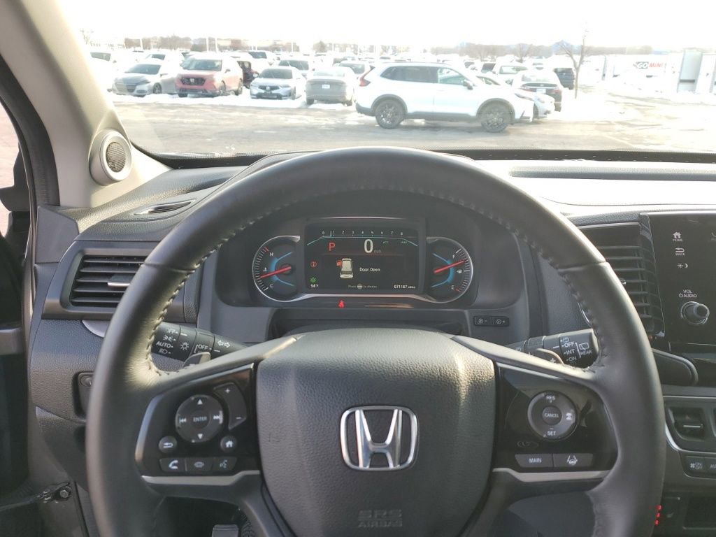 Certified 2022 Honda Pilot Special Edition image 13