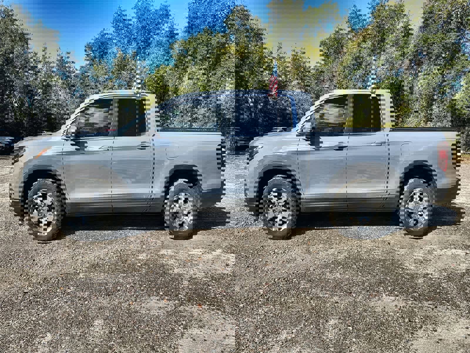 Used 2025 Honda Ridgeline RTL image 3