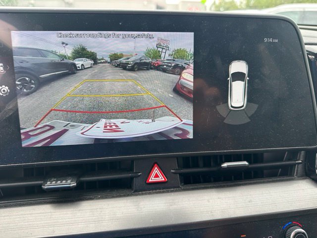 Used 2024 Kia Sportage EX FWD image 16