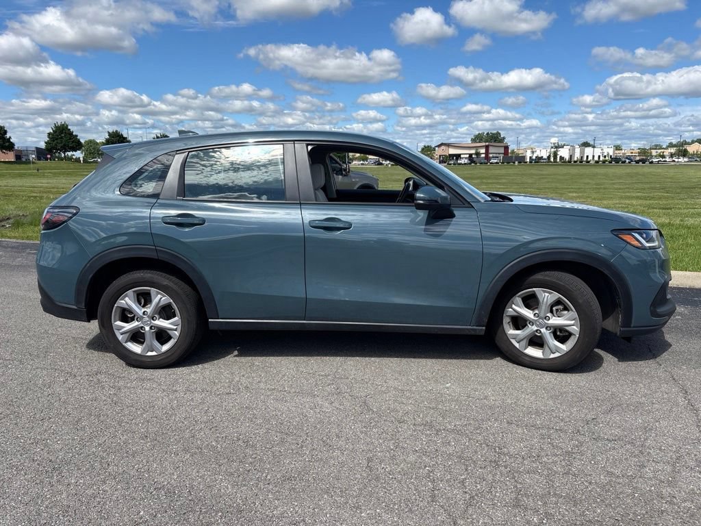 Used 2024 Honda HR-V LX image 11