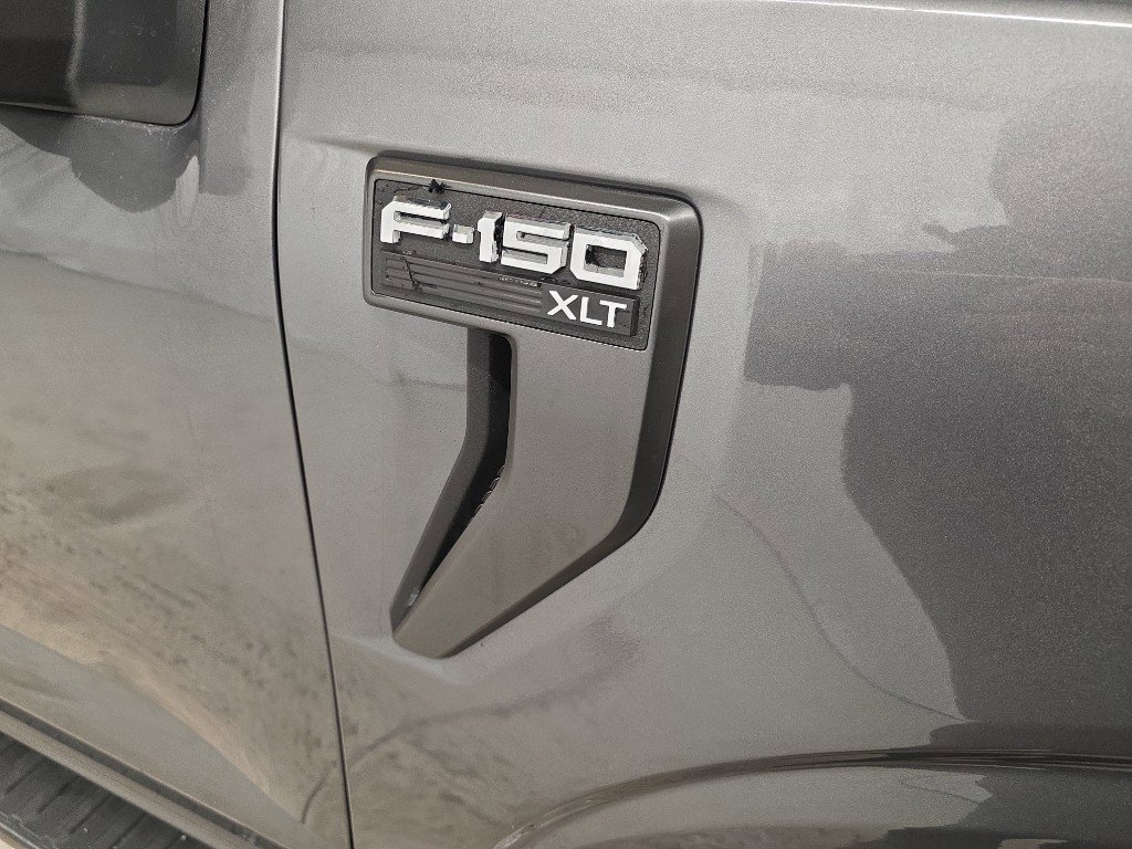 Used 2021 Ford F150 XLT w/ Equipment Group 302A High image 4