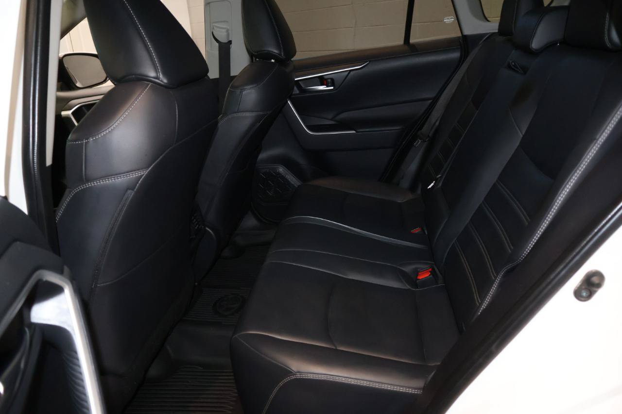 Used 2020 Toyota RAV4 XLE Premium AWD/4WD image 12