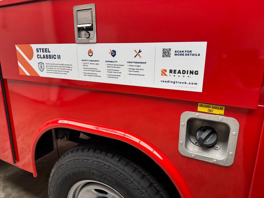 New 2026 Ford F350 XL w/ XL Chrome Package image 3