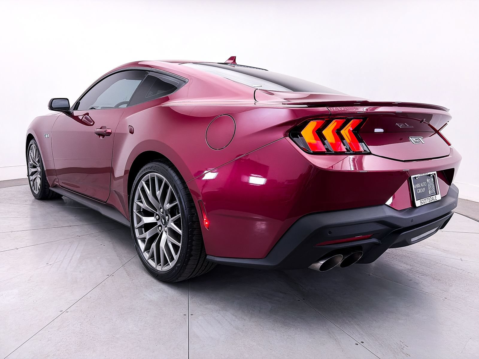 Used 2025 Ford Mustang GT Premium RWD image 16