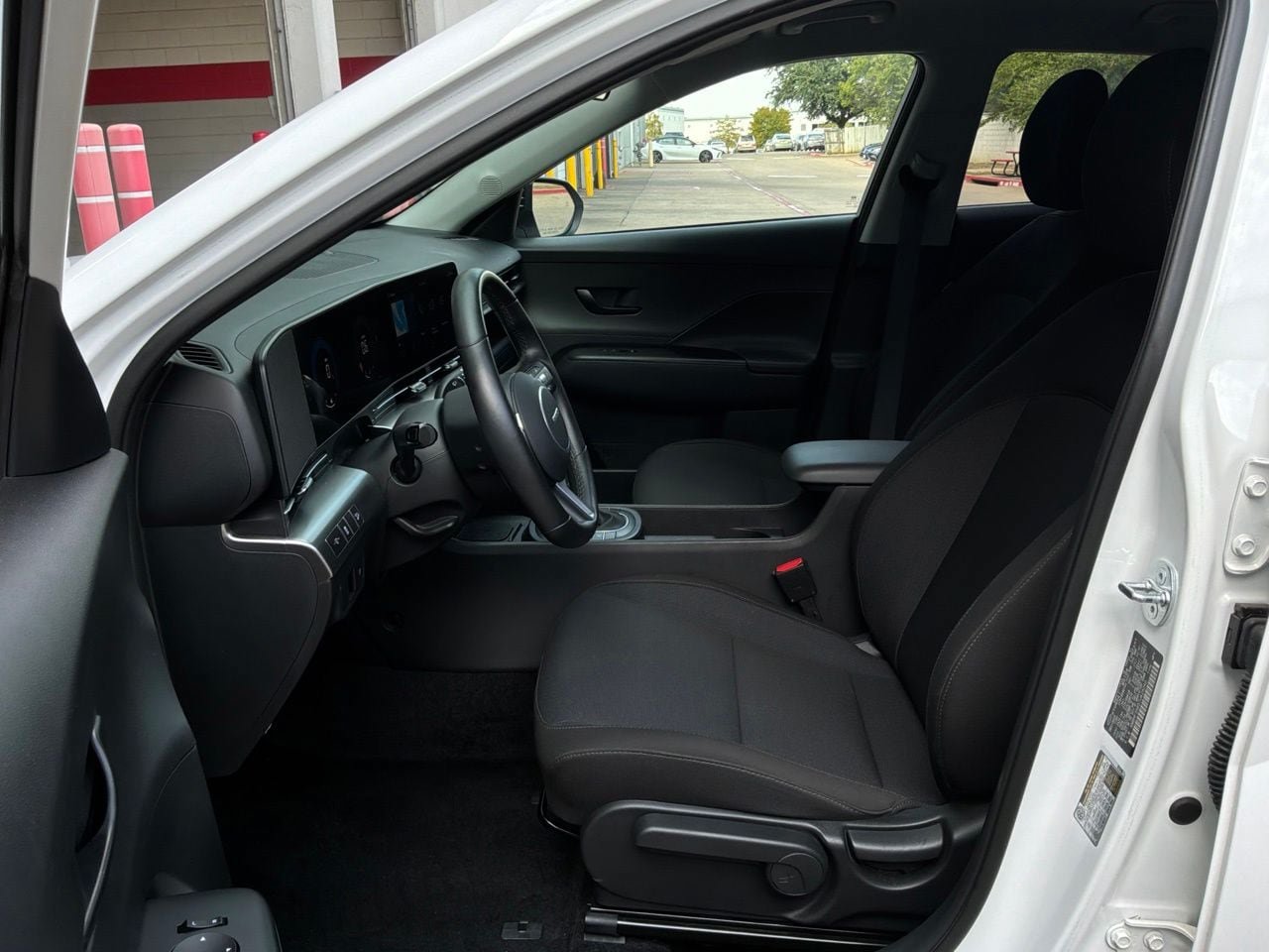 Used 2026 Hyundai Kona SEL Sport FWD image 10