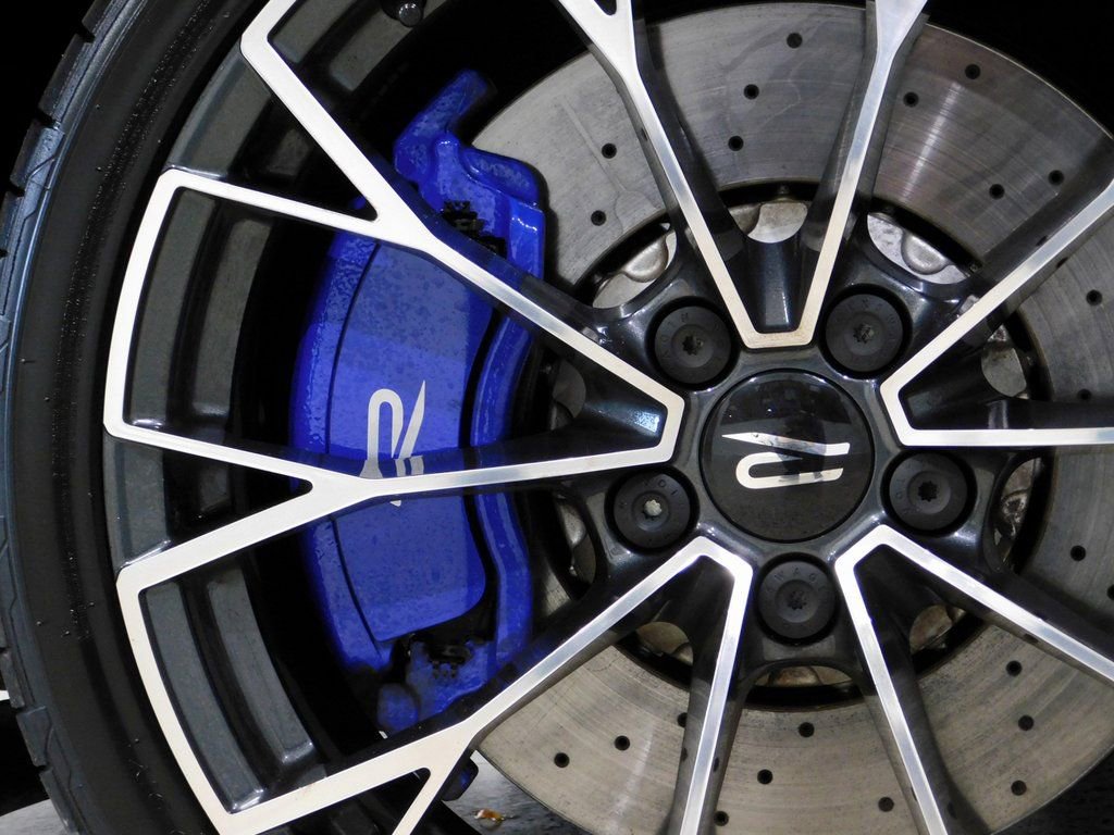 Used 2025 Volkswagen Golf 2.0T image 24