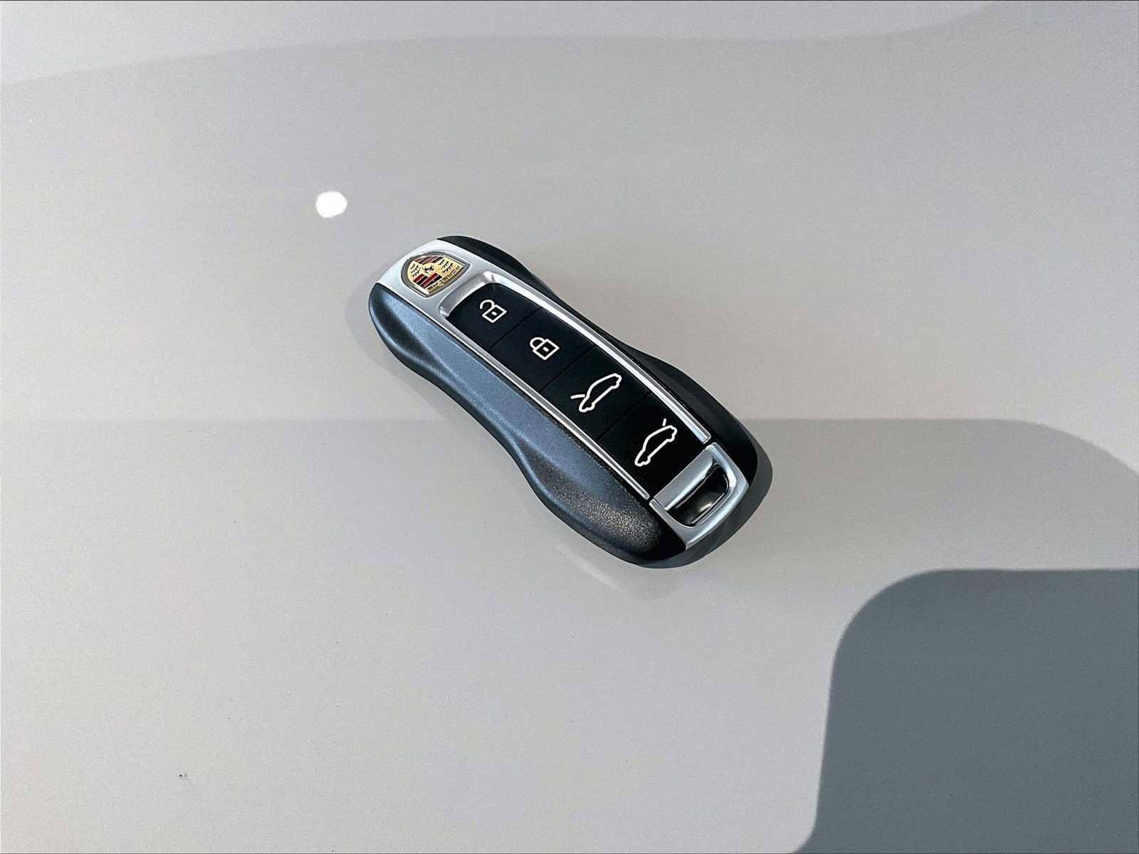 New 2026 Porsche Taycan image 20