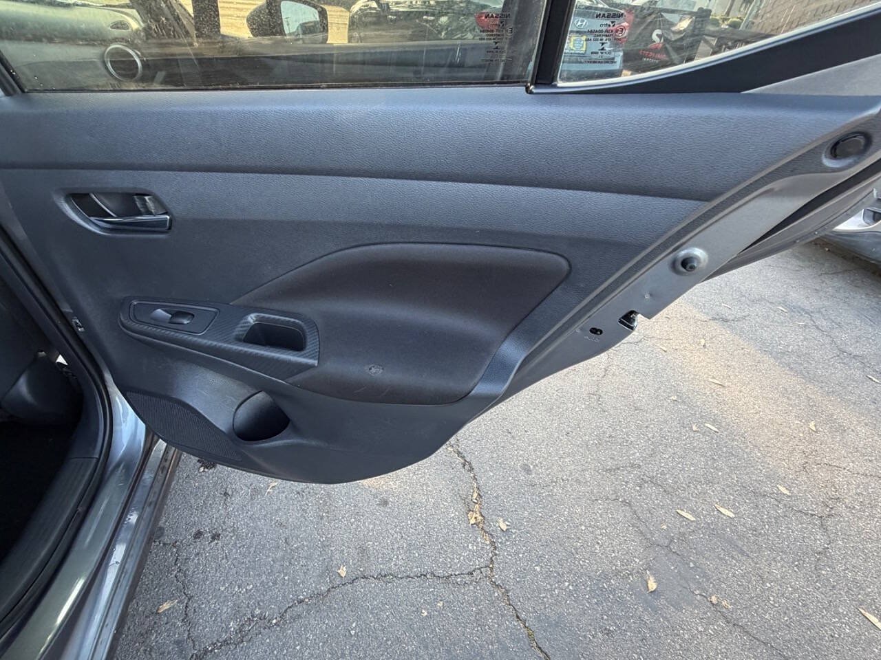 Used 2021 Nissan Versa SV FWD image 16