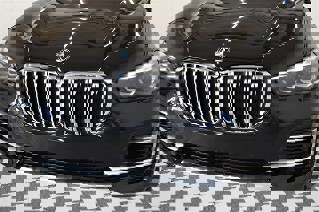 Used 2023 BMW X5 xDrive40i w/ Premium Package image 30