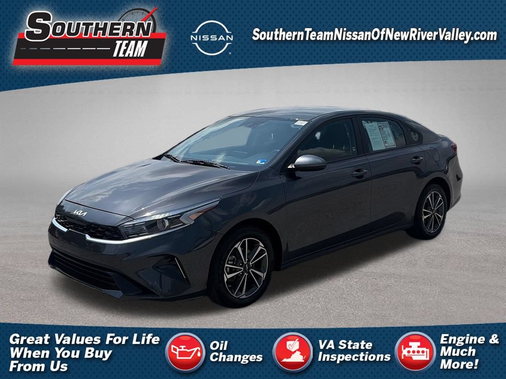 Used 2024 Kia Forte LXS