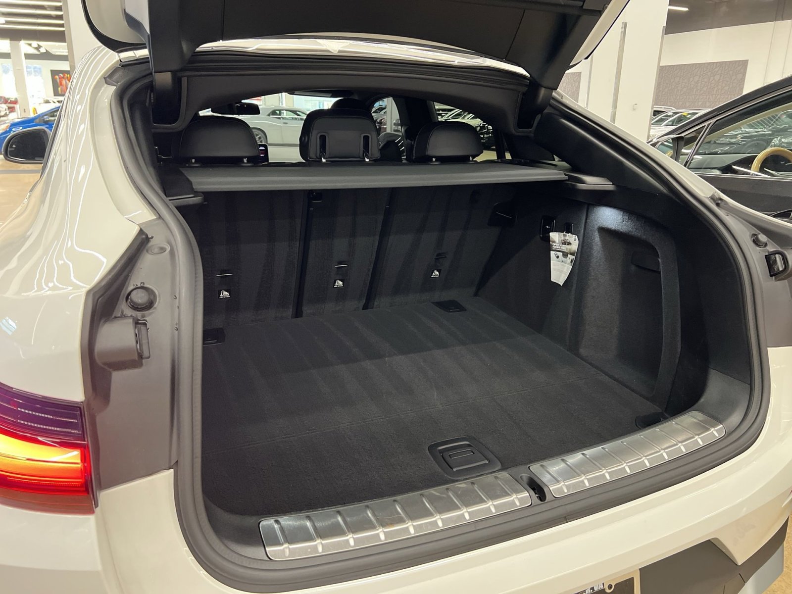 Used 2023 BMW X4 xDrive30i w/ Parking Assistance Package image 24