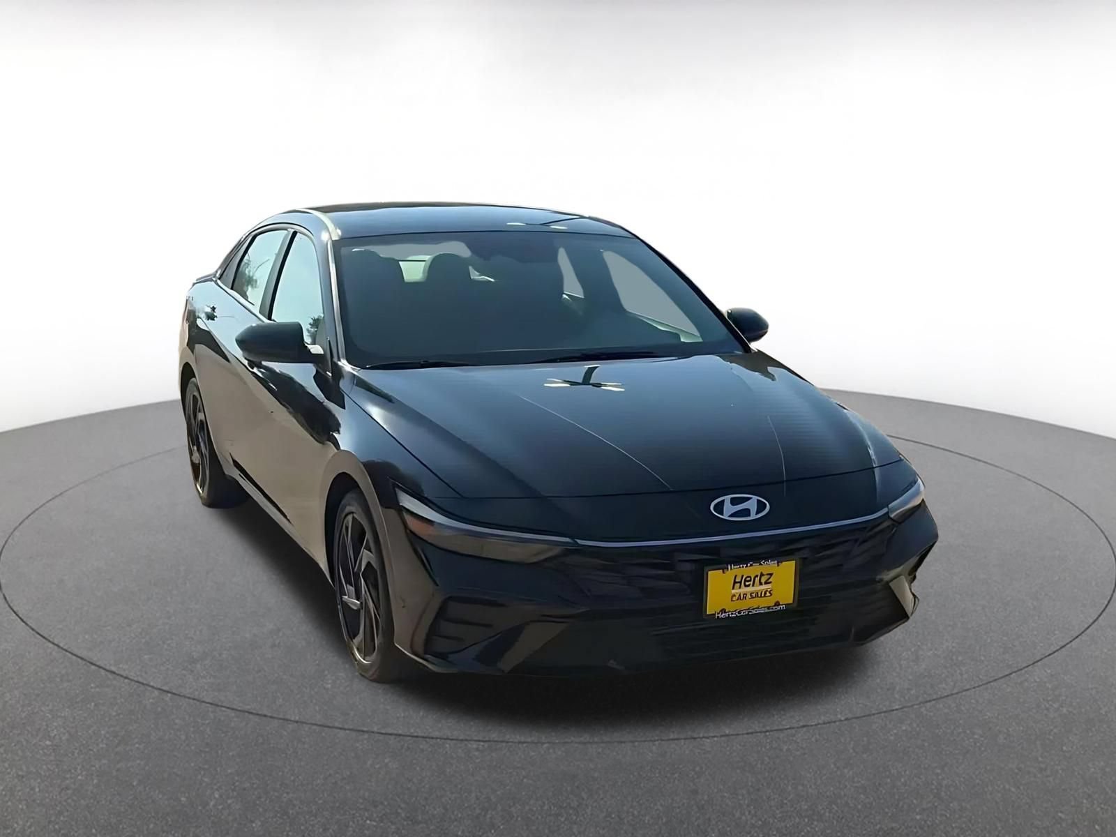Used 2026 Hyundai Elantra Sport FWD image 3