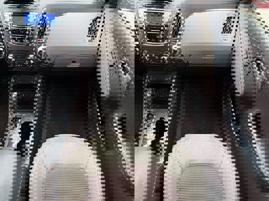 Used 2013 Hyundai Tucson GLS image 14