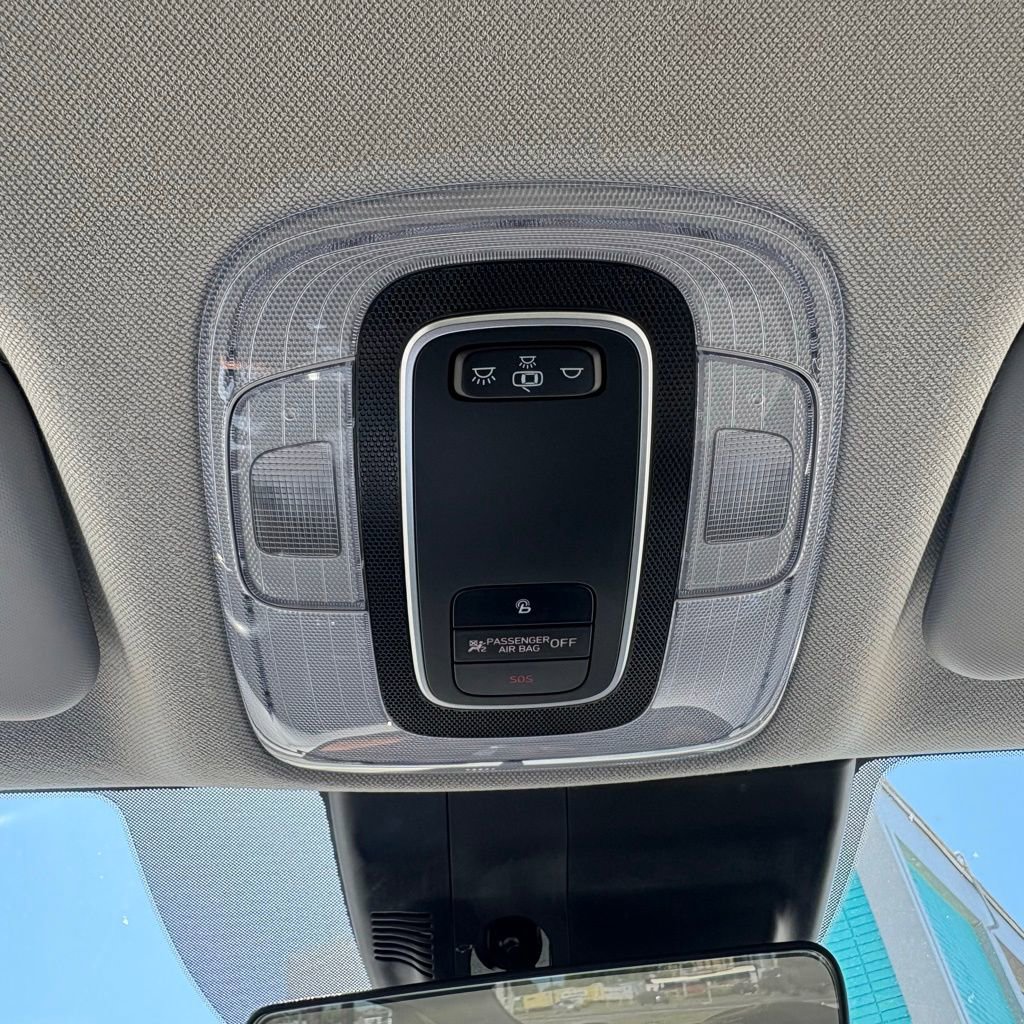 Used 2022 Hyundai Elantra SEL w/ Convenience Package image 28