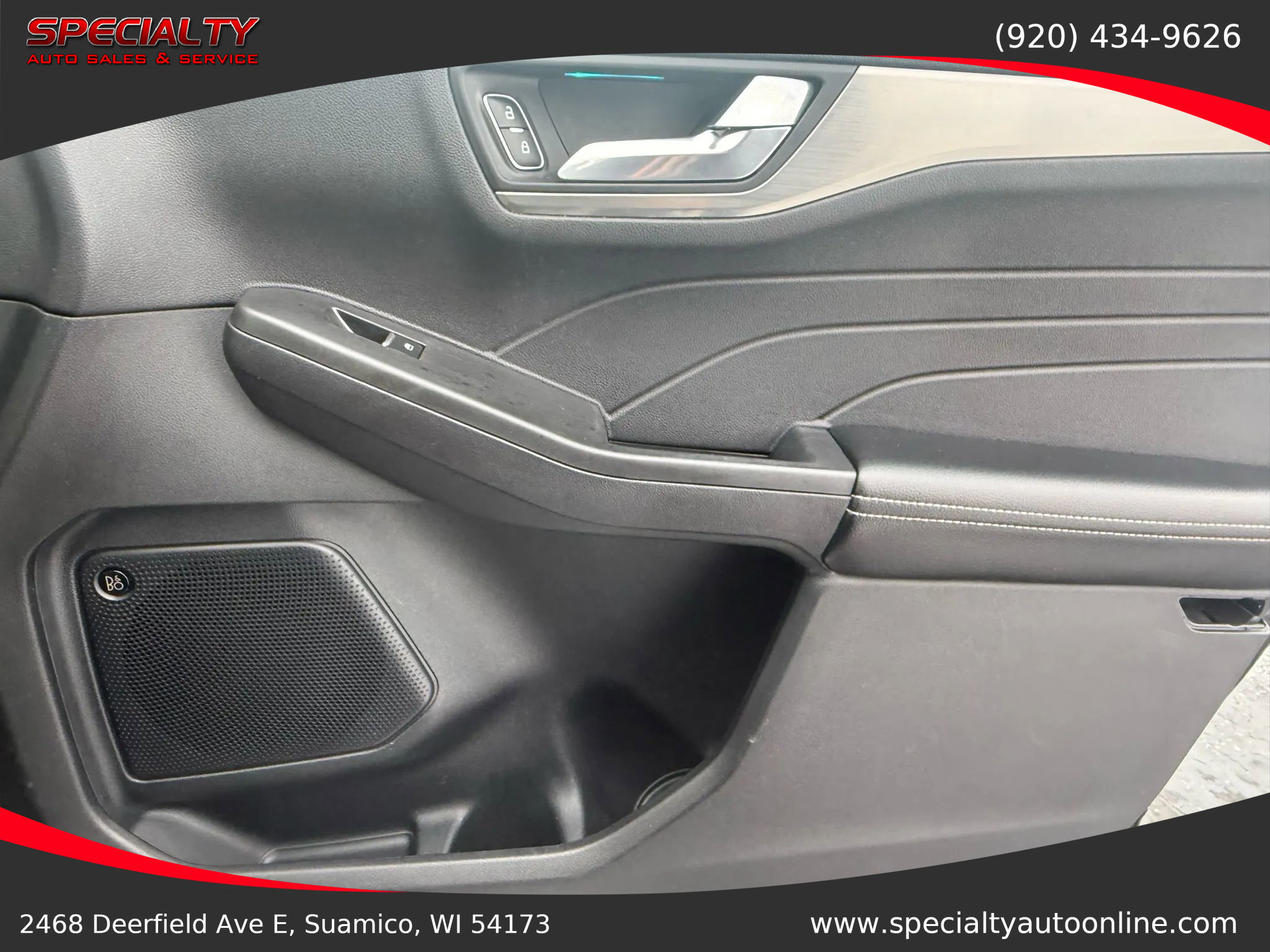 Used 2021 Ford Escape Titanium image 33