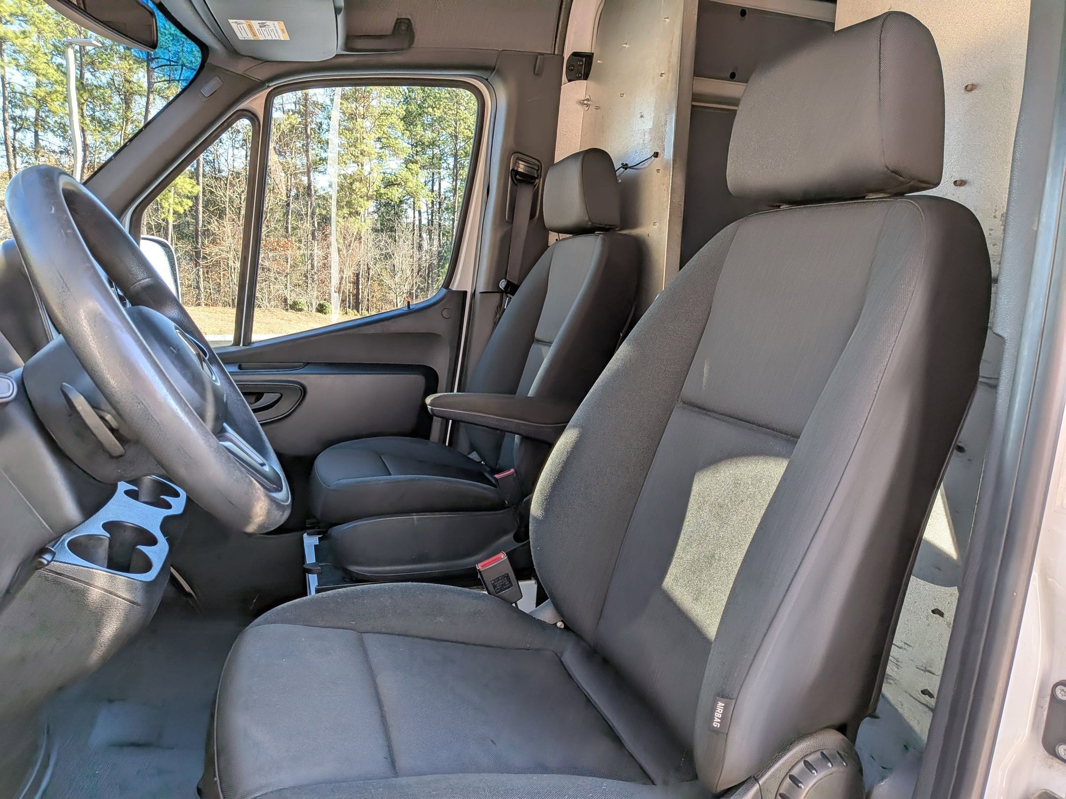 Used 2020 Mercedes-Benz Sprinter 2500 image 16