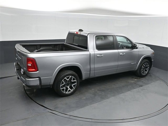 Used 2025 RAM 1500 Laramie image 30