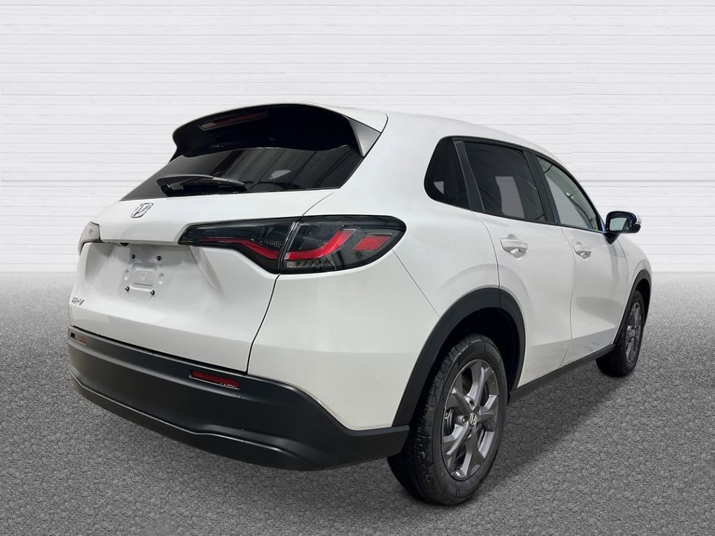New 2027 Honda HR-V LX image 5