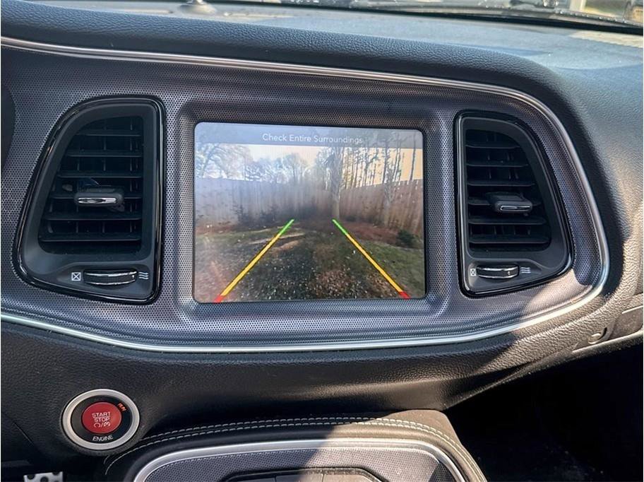 Used 2015 Dodge Challenger SRT w/ Technology Group RWD image 26