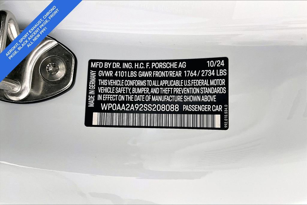 Used 2025 Porsche 911 Carrera image 40