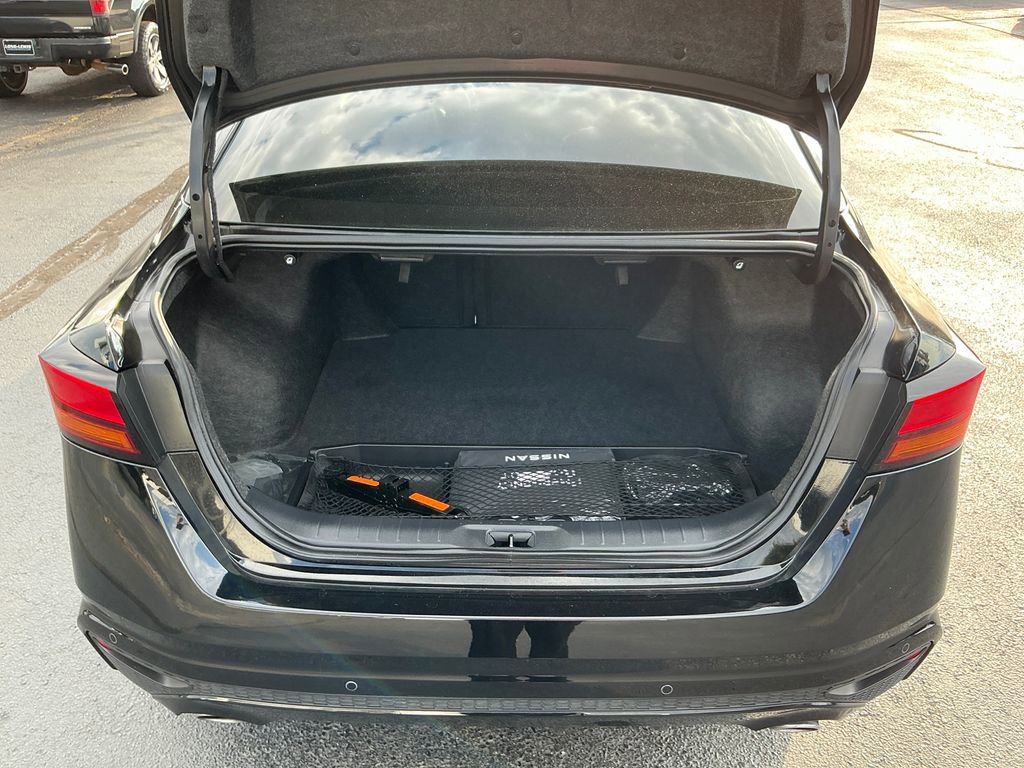 Used 2024 Nissan Altima 2.5 SR image 28