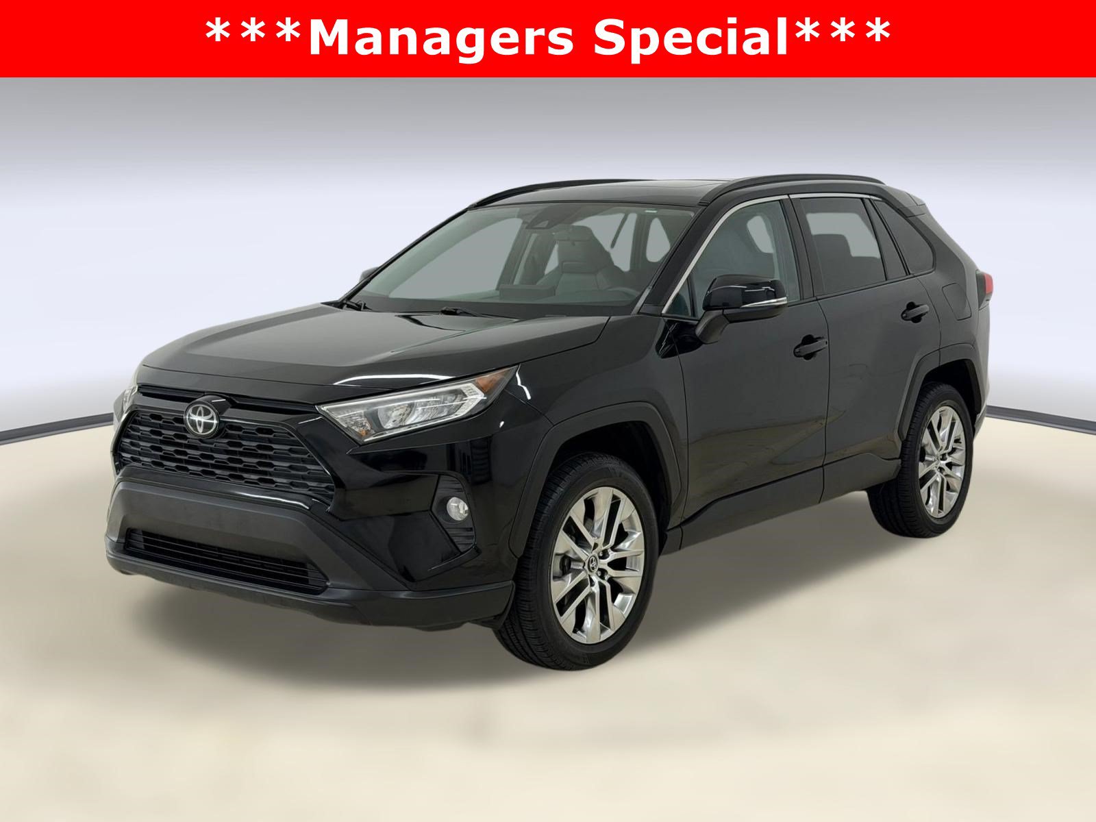 Used 2021 Toyota RAV4 XLE Premium FWD image 1