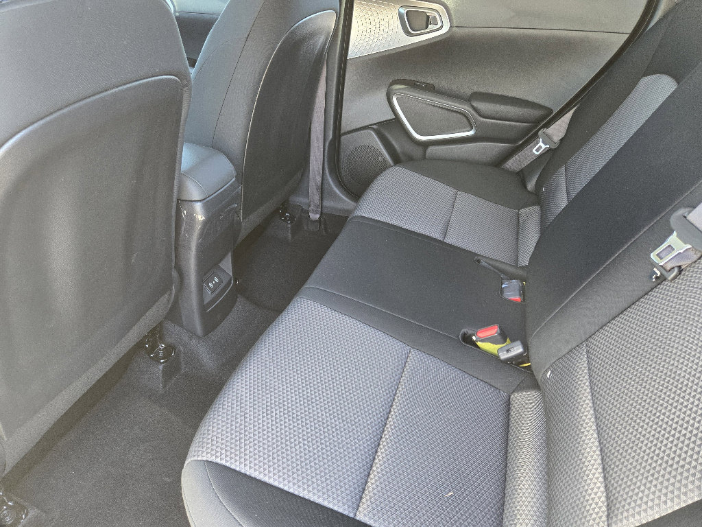 New 2025 Kia Soul S image 19
