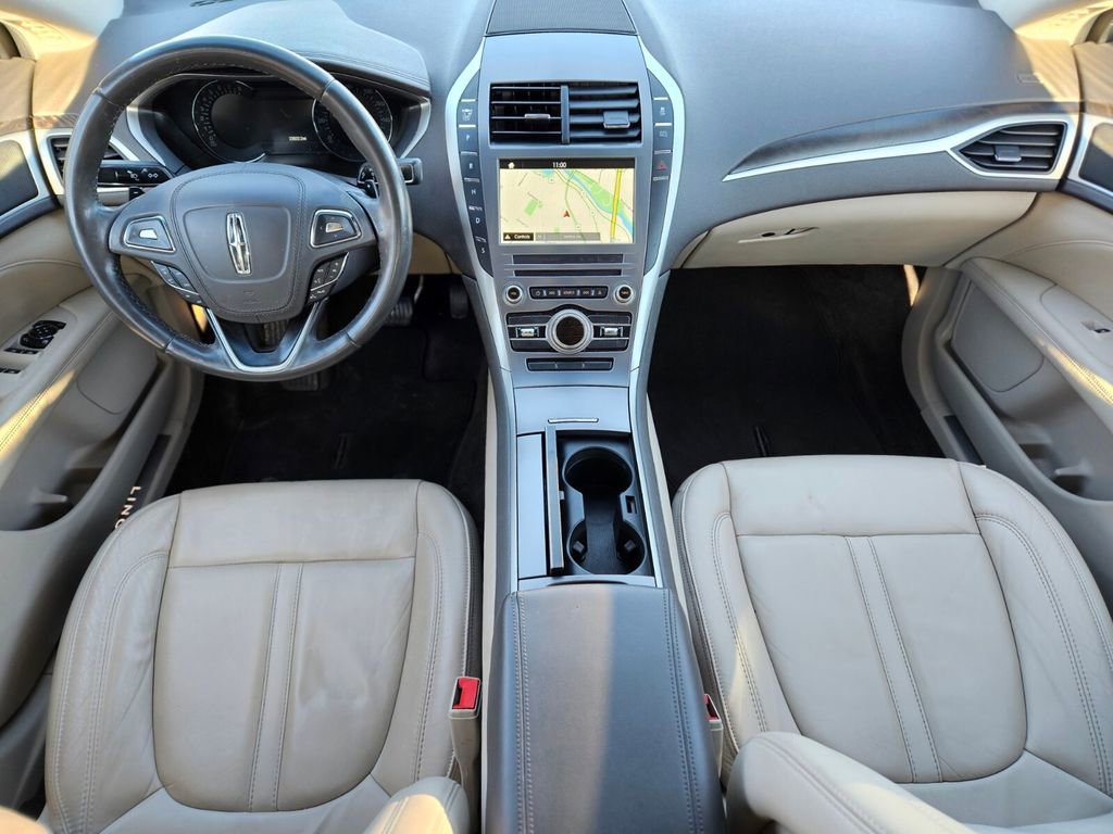 Used 2017 Lincoln MKZ Select w/ Select Plus Package image 10