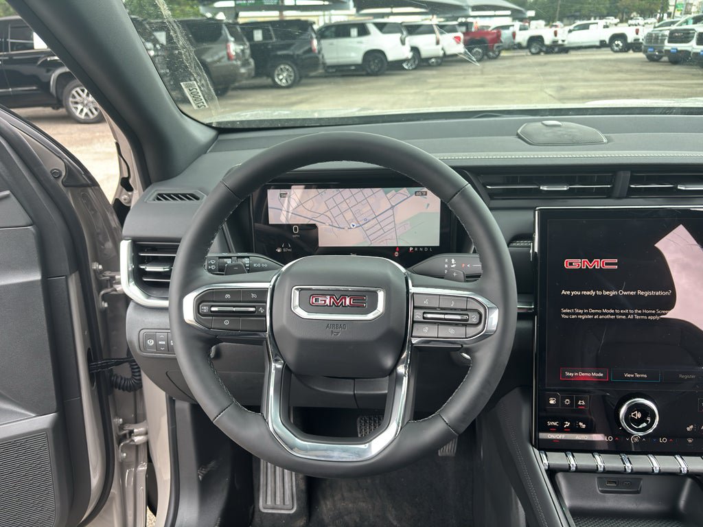 Used 2027 GMC Terrain Elevation w/ Elevation Premium Package FWD image 24