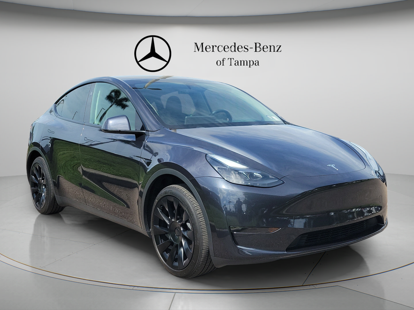 Used 2024 Tesla Model Y Long Range RWD image 8