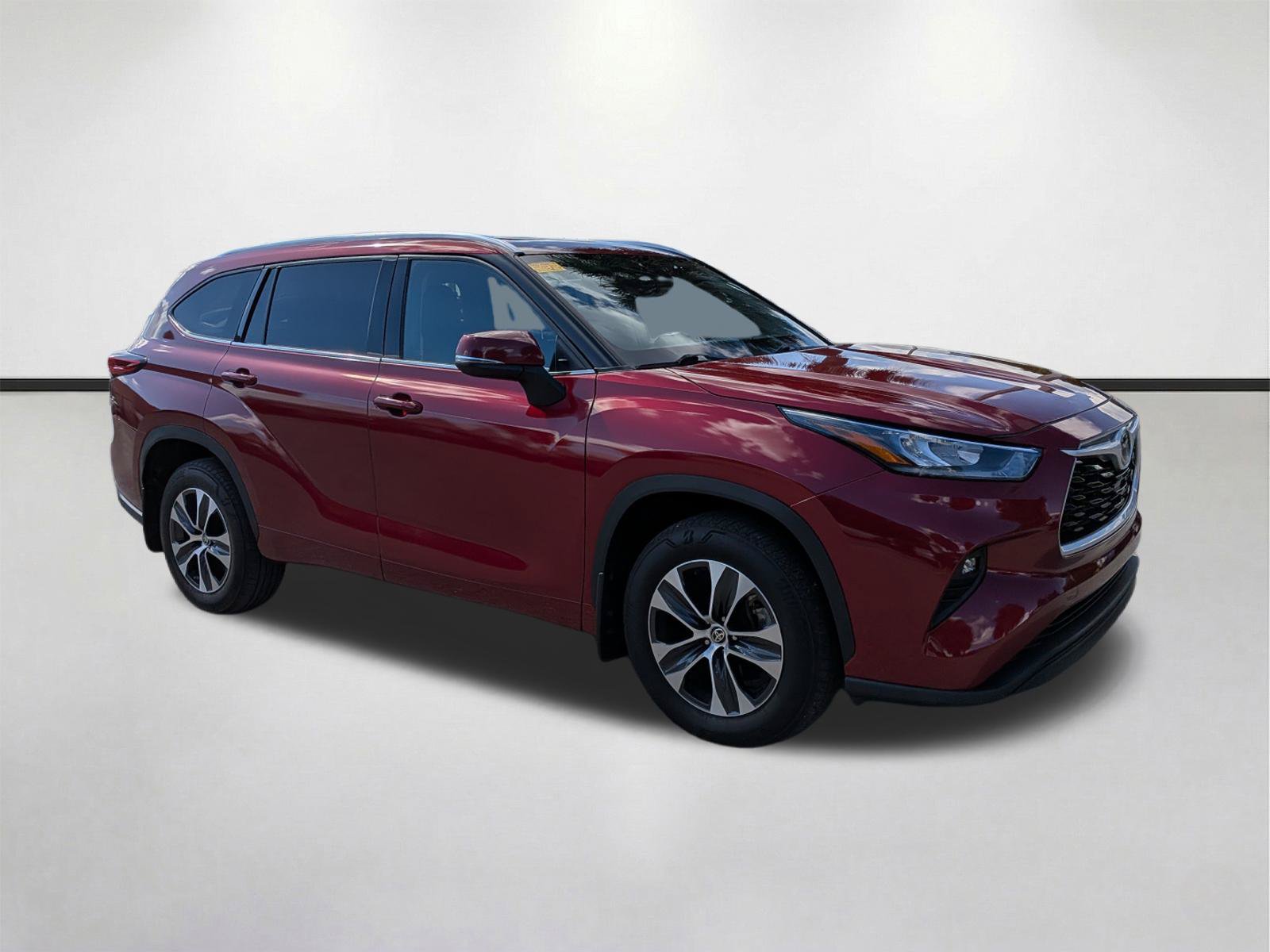 Used 2020 Toyota Highlander XLE