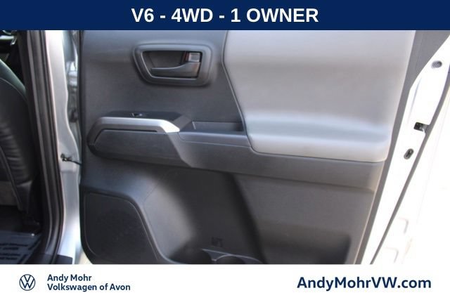Used 2023 Toyota Tacoma SR5 w/ Technology Package AWD/4WD image 23